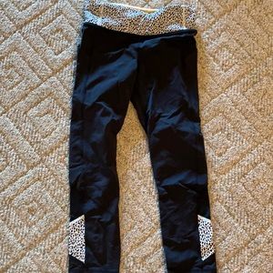 Lululemon crop leggings